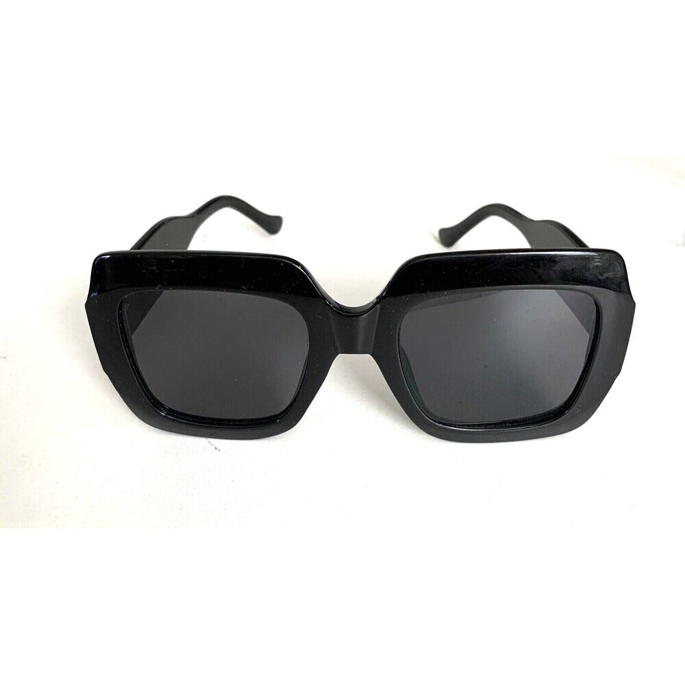 Square Frame Sunglasses in Black Acetate Womens 6" Wide NWOT Oversized